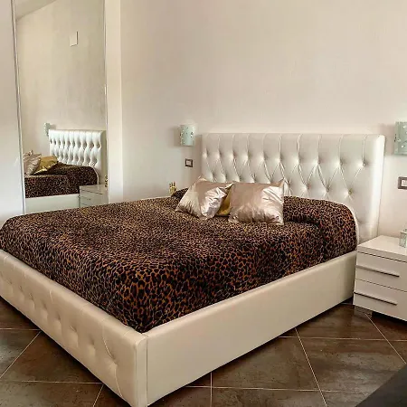 Apartment Le Residenze Del Mare Monolocale N2 La Caletta