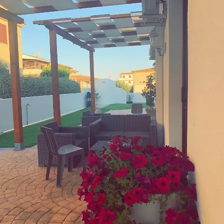 Le Residenze Del Mare Monolocale 2 Apartment *